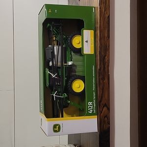 John Deere 412R Toy Self Propelled Sprayer
